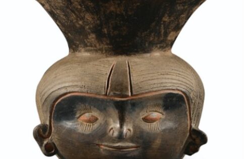 vaso chavin subasta sothebys