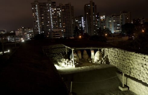 huaca huallamarca de noche 3