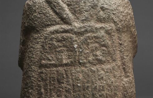 mochica escultura piedra estilo recuay atraz