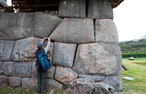 sacsayhuaman separacion rocas 1
