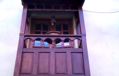 Cusco puertas ventas y balcones 101