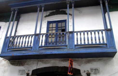 Cusco puertas ventas y balcones 105
