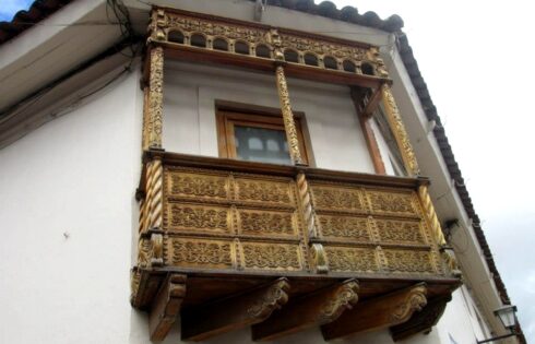 Cusco puertas ventas y balcones 153