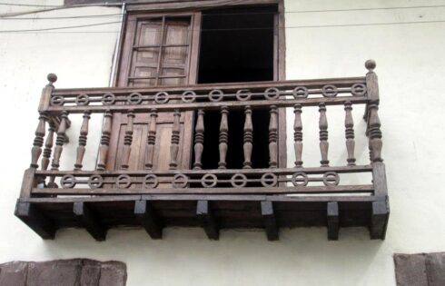 Cusco puertas ventas y balcones 155