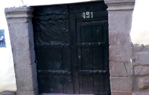 Cusco puertas ventas y balcones 160