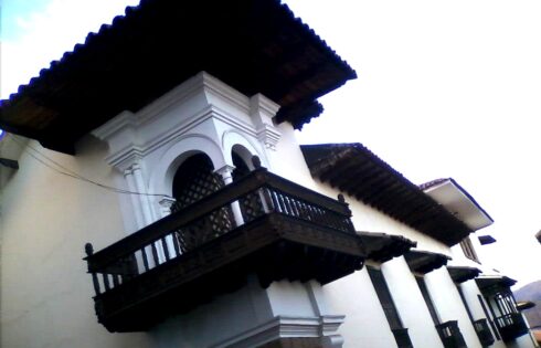 Cusco puertas ventas y balcones 29