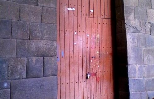 Cusco puertas ventas y balcones 32