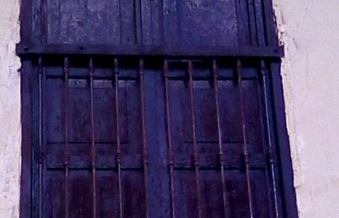 Cusco puertas ventas y balcones 33