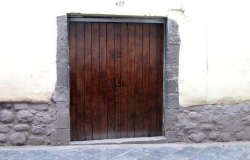 Cusco puertas ventas y balcones 36
