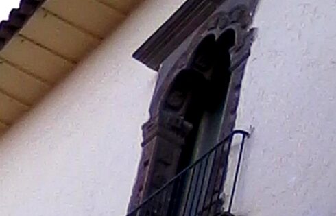 Cusco puertas ventas y balcones 4