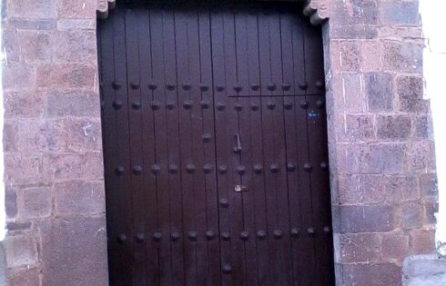 Cusco puertas ventas y balcones 64
