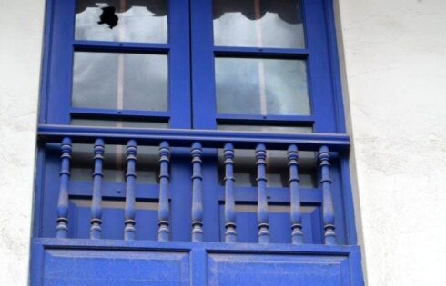 Cusco puertas ventas y balcones 76