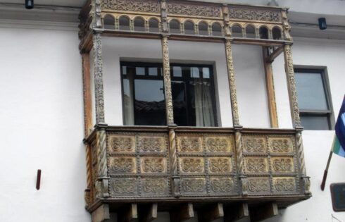 Cusco puertas ventas y balcones 80