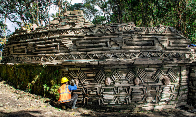 Gran Pajatén al descubierto: Tecnología LiDAR revela una inmensa metrópoli oculta bajo la selva